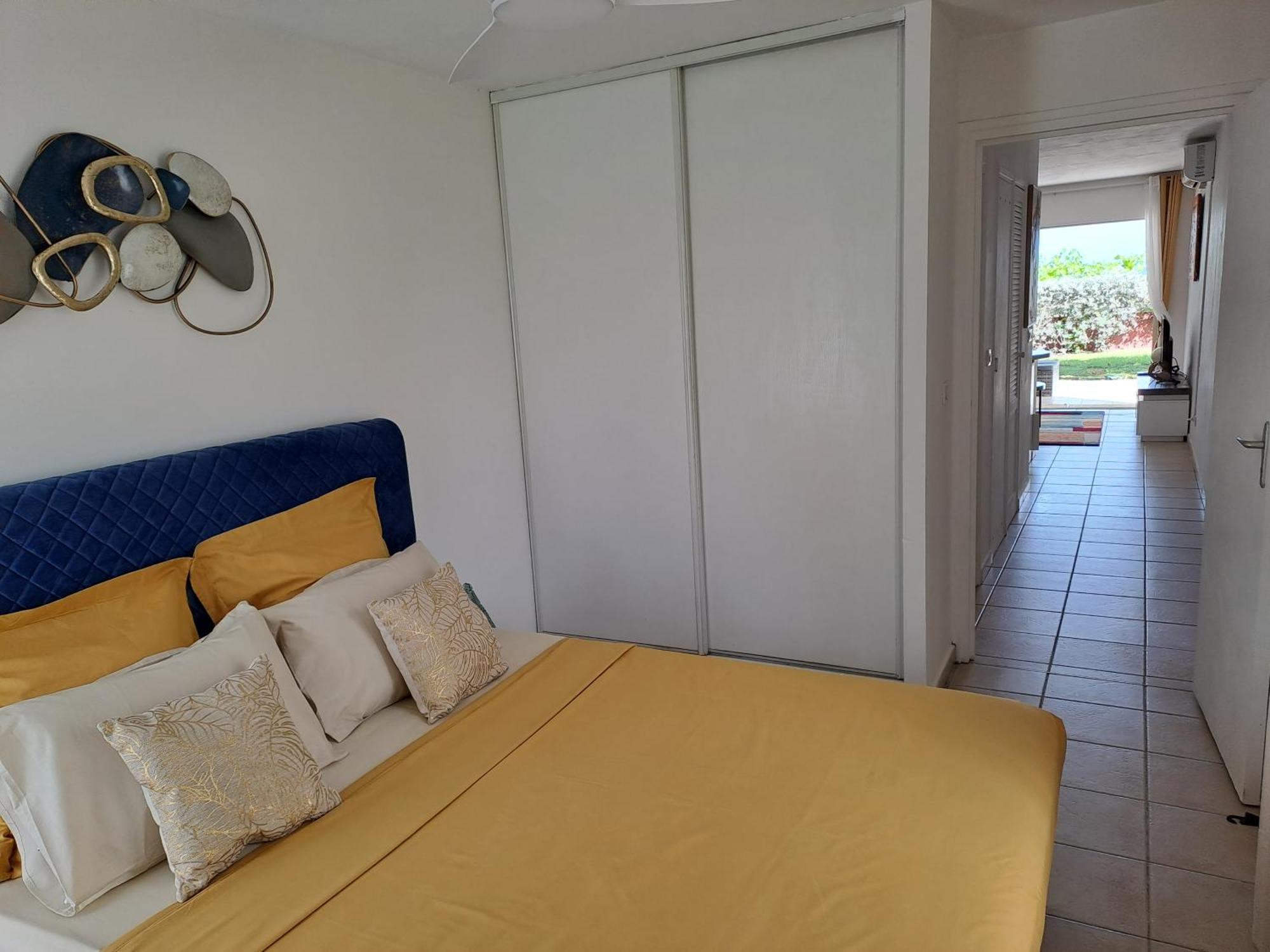 Rdc Appartement En Bord De Mer Au Son Des Vagues Le Moule Esterno foto